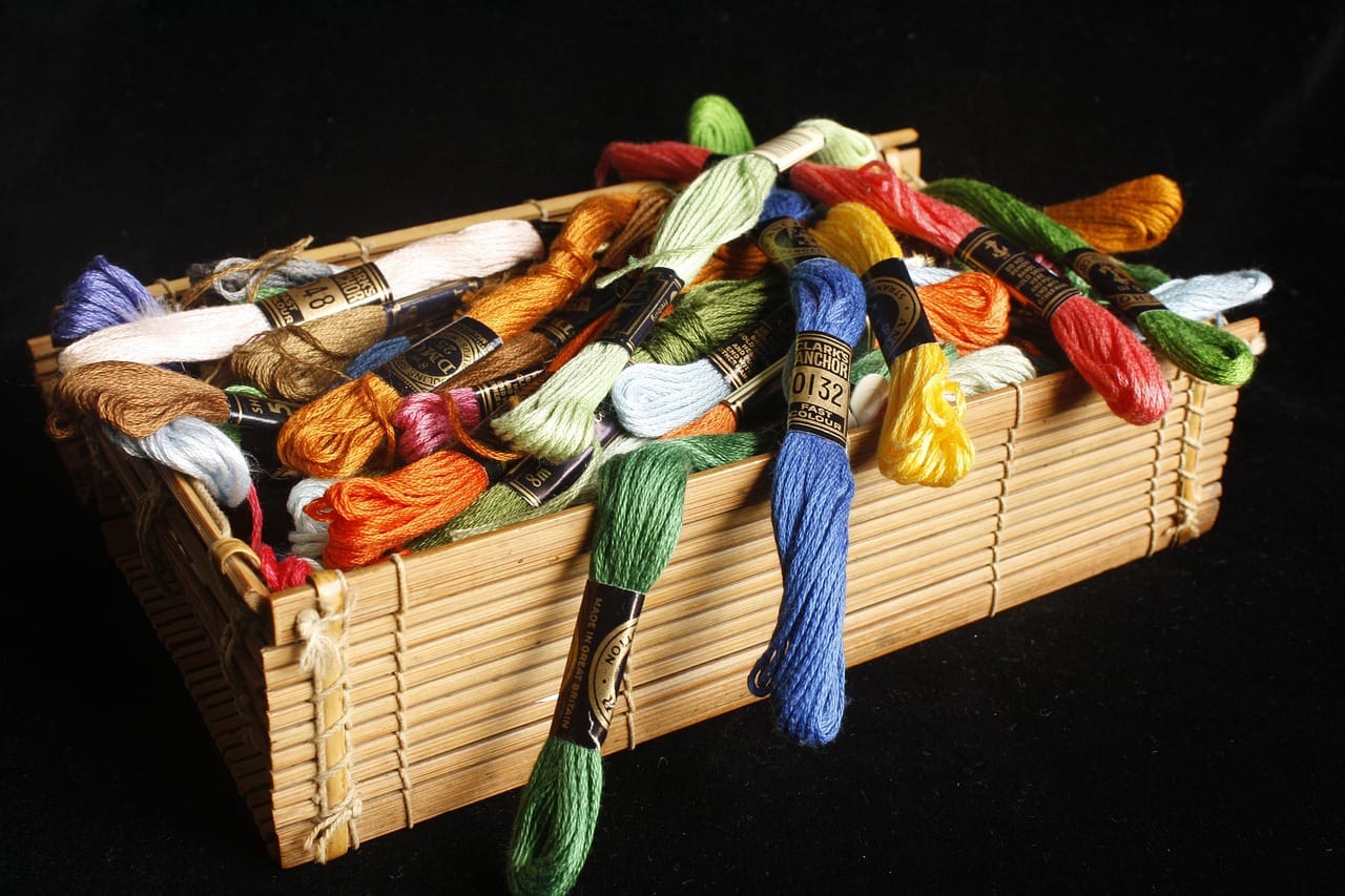 Jakie materiały najlepiej się układają?